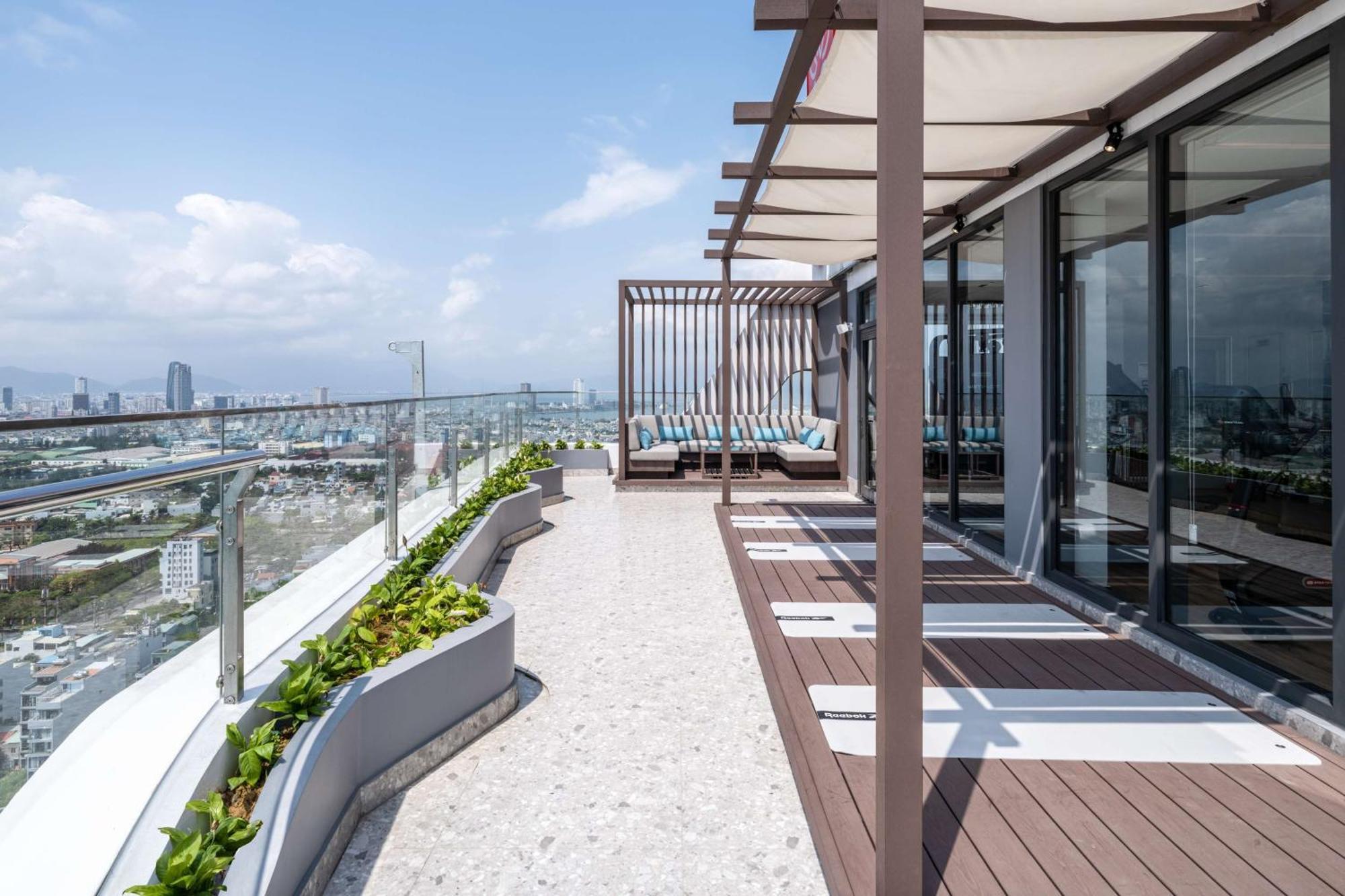 Hilton Garden Inn Da Nang Exteriör bild
