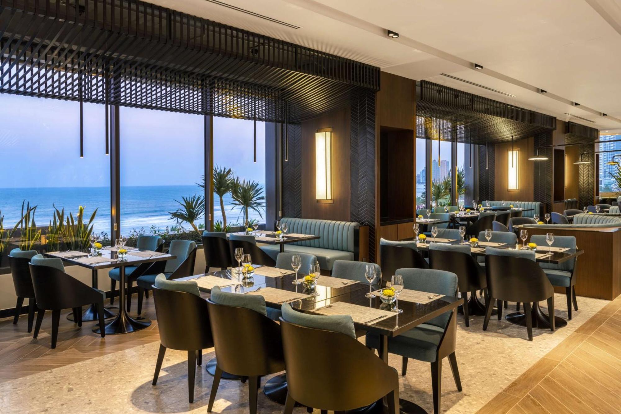 Hilton Garden Inn Da Nang Exteriör bild